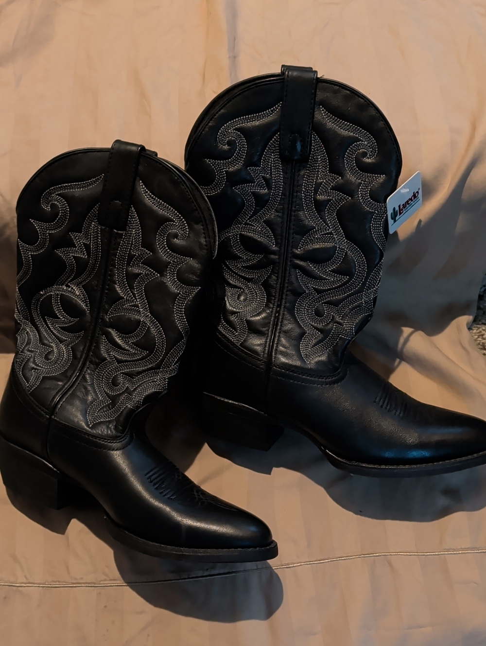 Black Western Embroidered Women's Cowboy Boots Style 51110